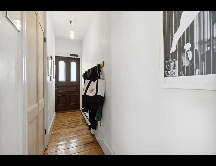 55 Pitt St #4 — Photo 6