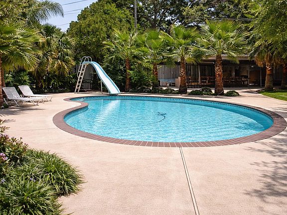 4th image of 11620 Old Main Street Loop Rd