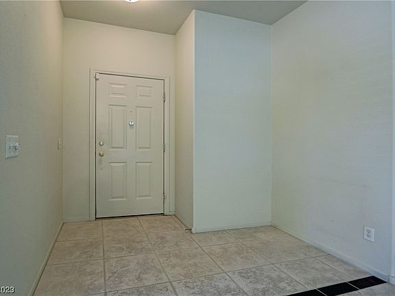 5th image of 3177 Robins Creek Pl