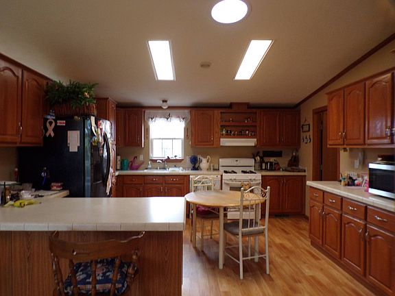 5th image of 1623 Sherman St