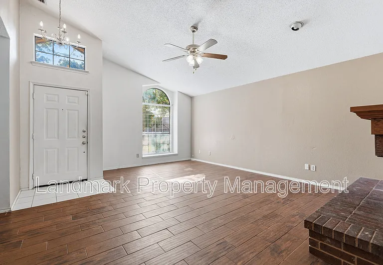 508 Sims Dr — Photo 9