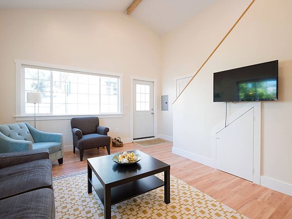 3rd image of 1734 Bancroft Way