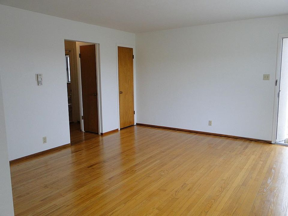 1st image of 36 Fair Oaks St #6