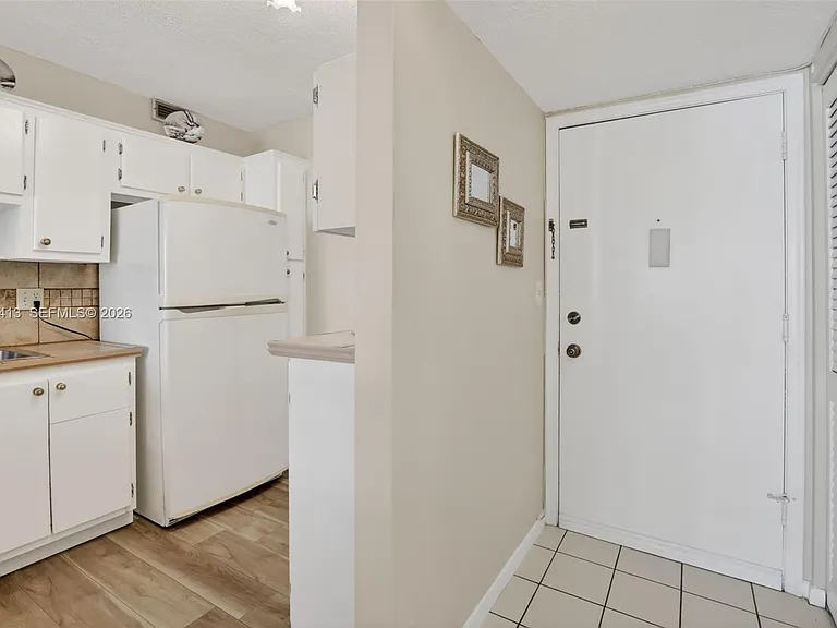 1817 S Ocean Dr #225 — Photo 10