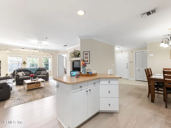 3591 KERNAN Boulevard S #618, Jacksonville, FL 32224