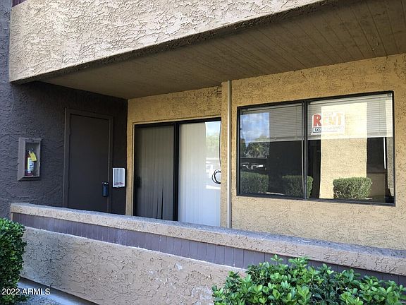 2nd image of 3601 W Tierra Buena Ln Unit 129