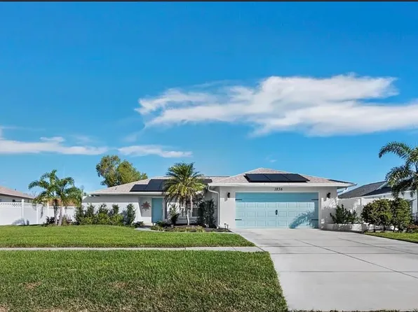 1856 Woodhaven Cir, Sarasota, FL 34232