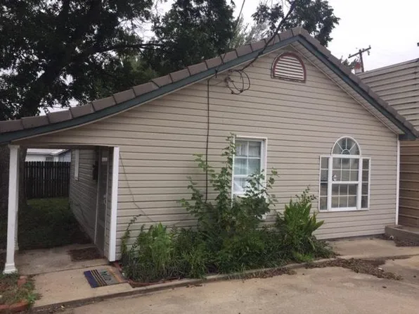 2218 N Kickapoo Ave #1/2, Shawnee, OK 74804