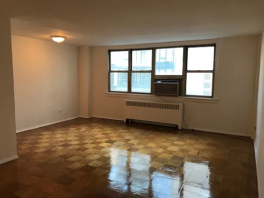 Rented by Compass | media 7