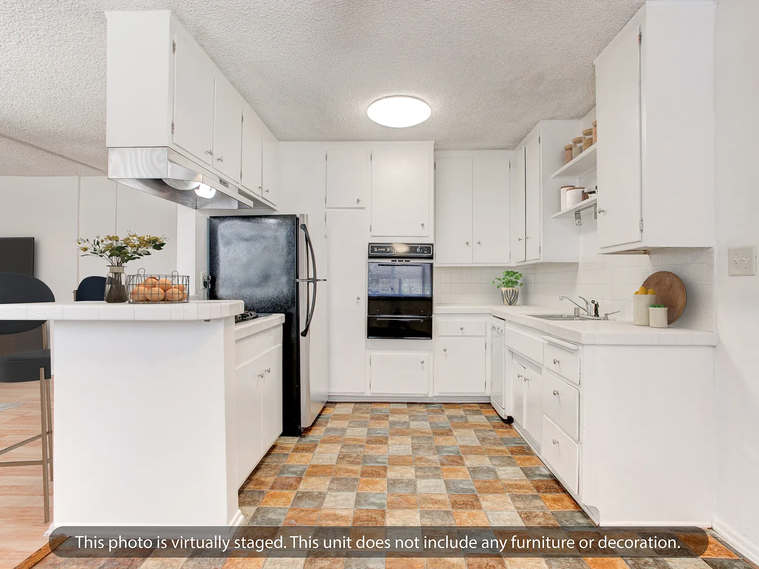 2 bed, 860 sqft, $2,350 — Photo 4