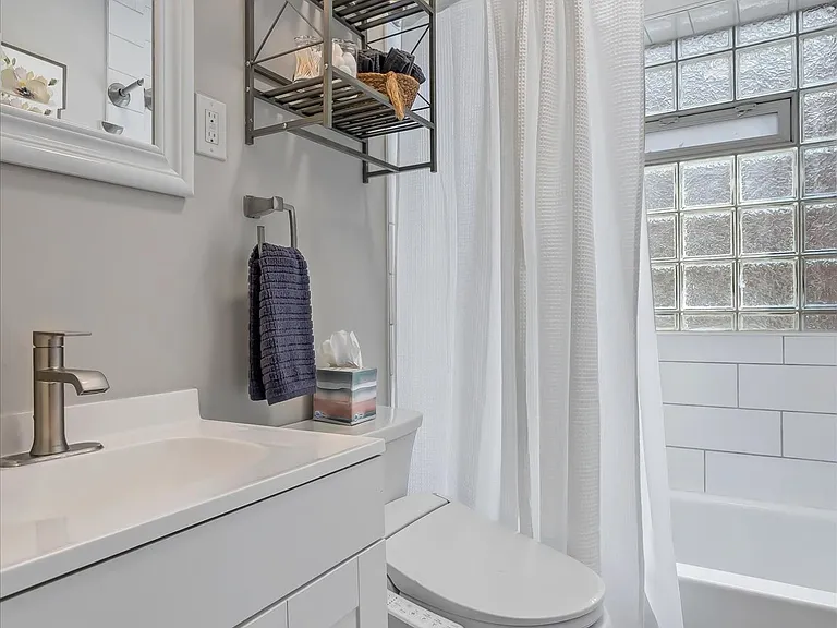 1309 McCausland Ave #3S — Photo 13
