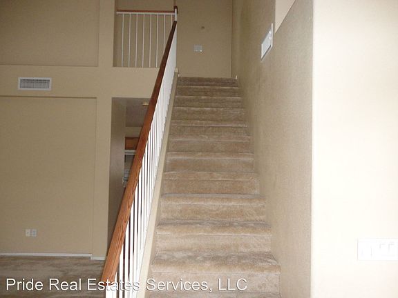 5th image of 1334 W Sparrow Dr