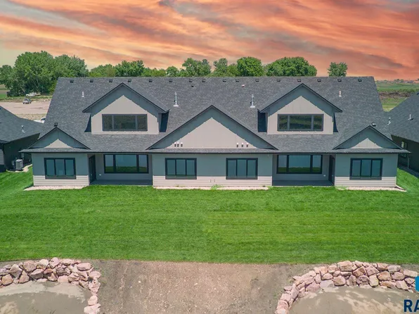 1137 E Thompson Pl, Tea, SD 57064