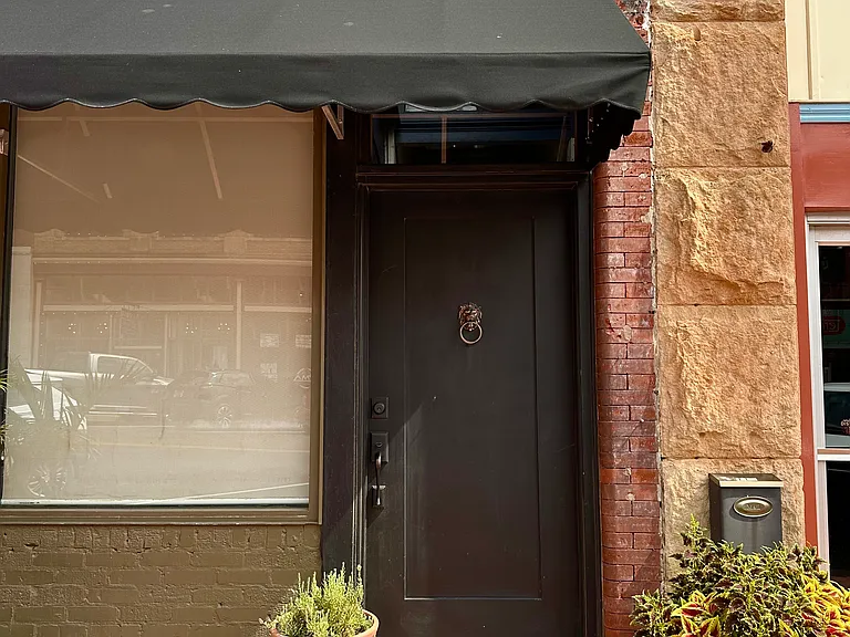 108 E Oklahoma Ave #1/2 — Photo 2
