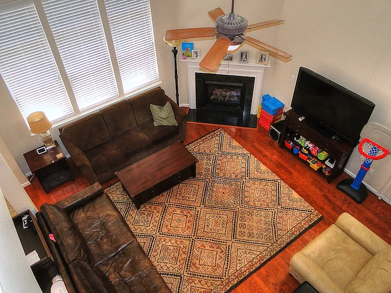 7604 Morrell Ln — Photo 6