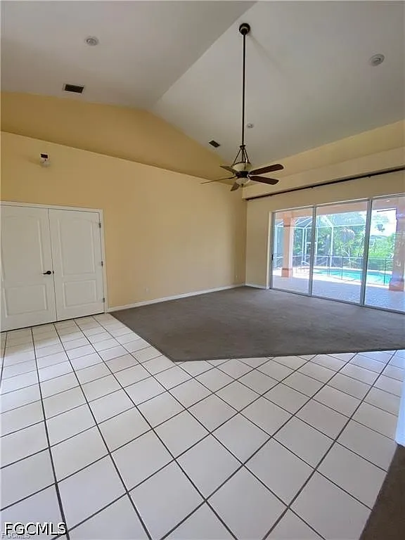 3 bed, 2.5 bath, 2732 sqft, $3,560 — Photo 3