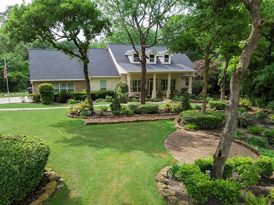 1st image of 8516 Majestic Oak Ct
