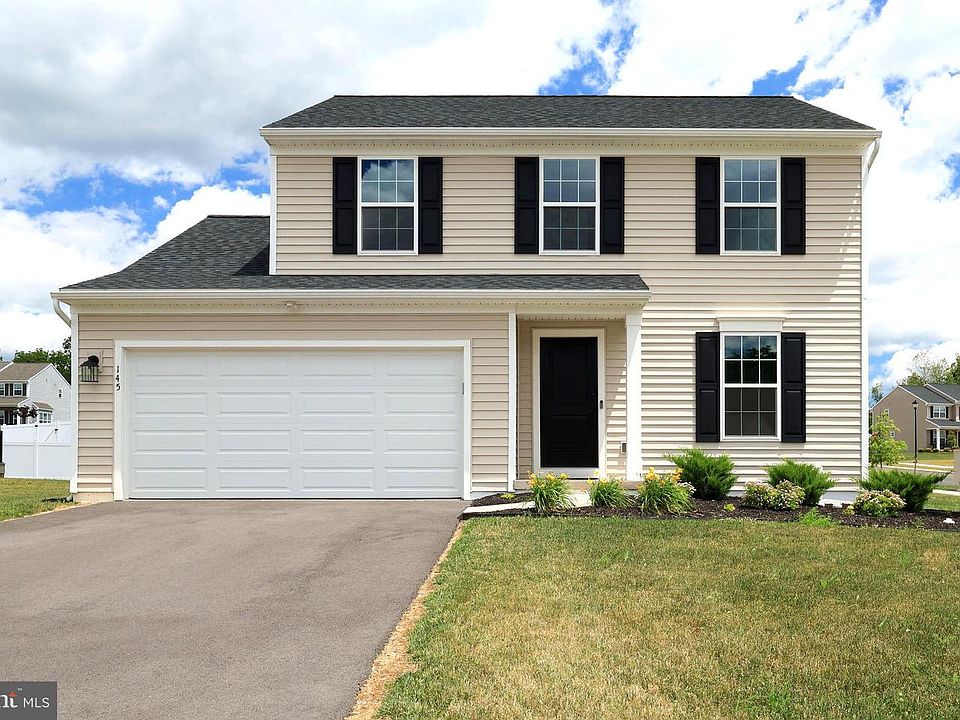 1st image of 145 Thornwood Ln