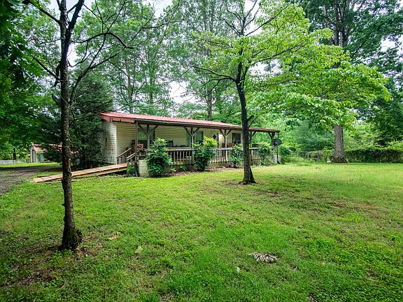 3rd image of 6687 Beverly Dr