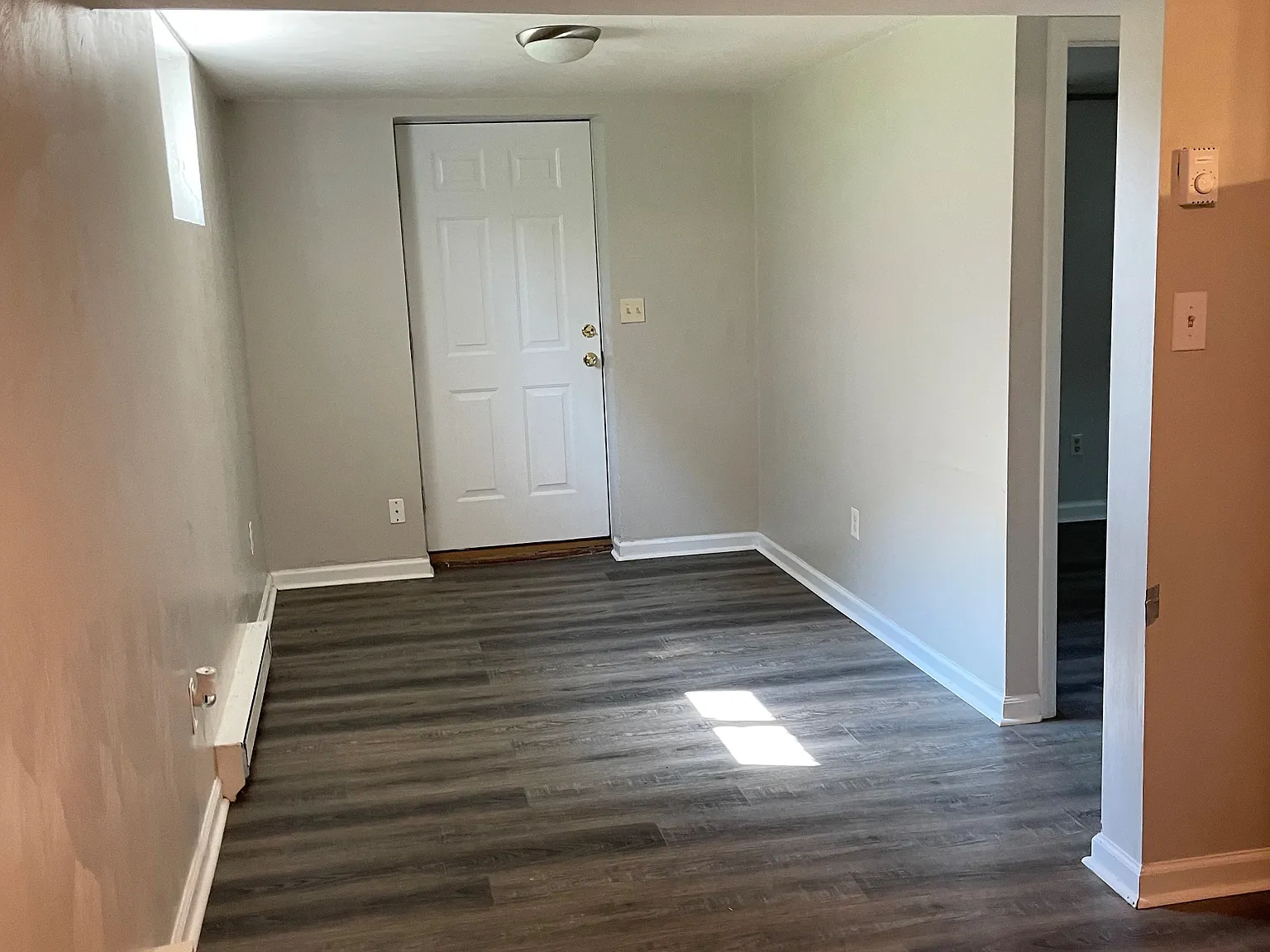 1 bed, 556 sqft, $775 — Photo 2