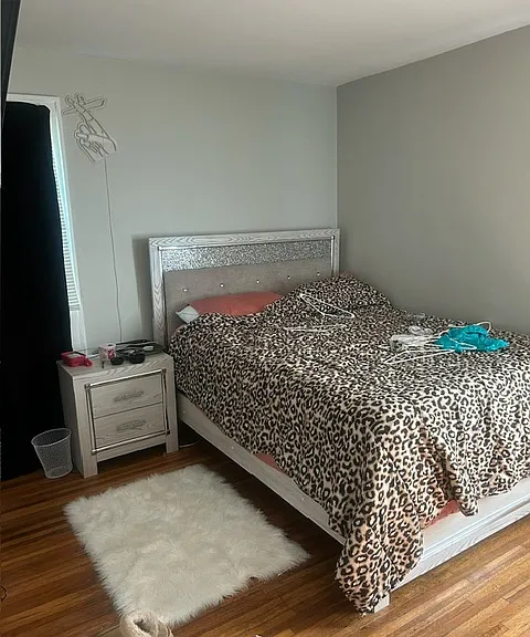 196 Stillwell Ave — Photo 9