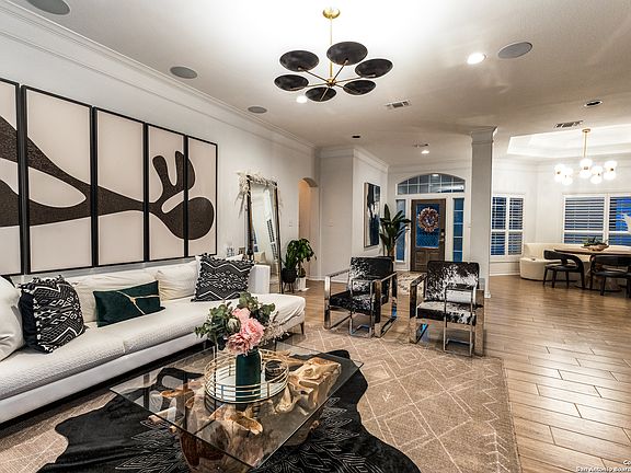 4th image of 4006 HEIGHTS VIEW DR
