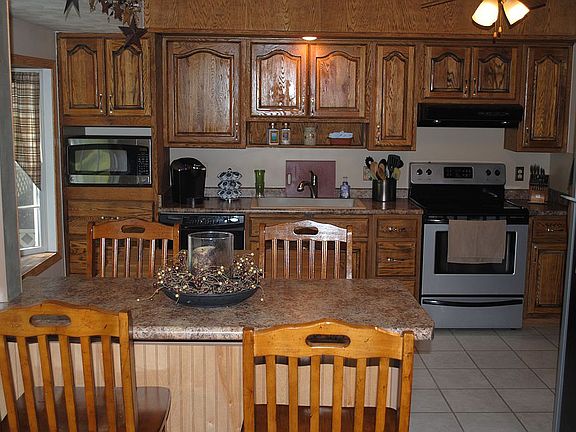 2nd image of 304 Quittie Park Dr