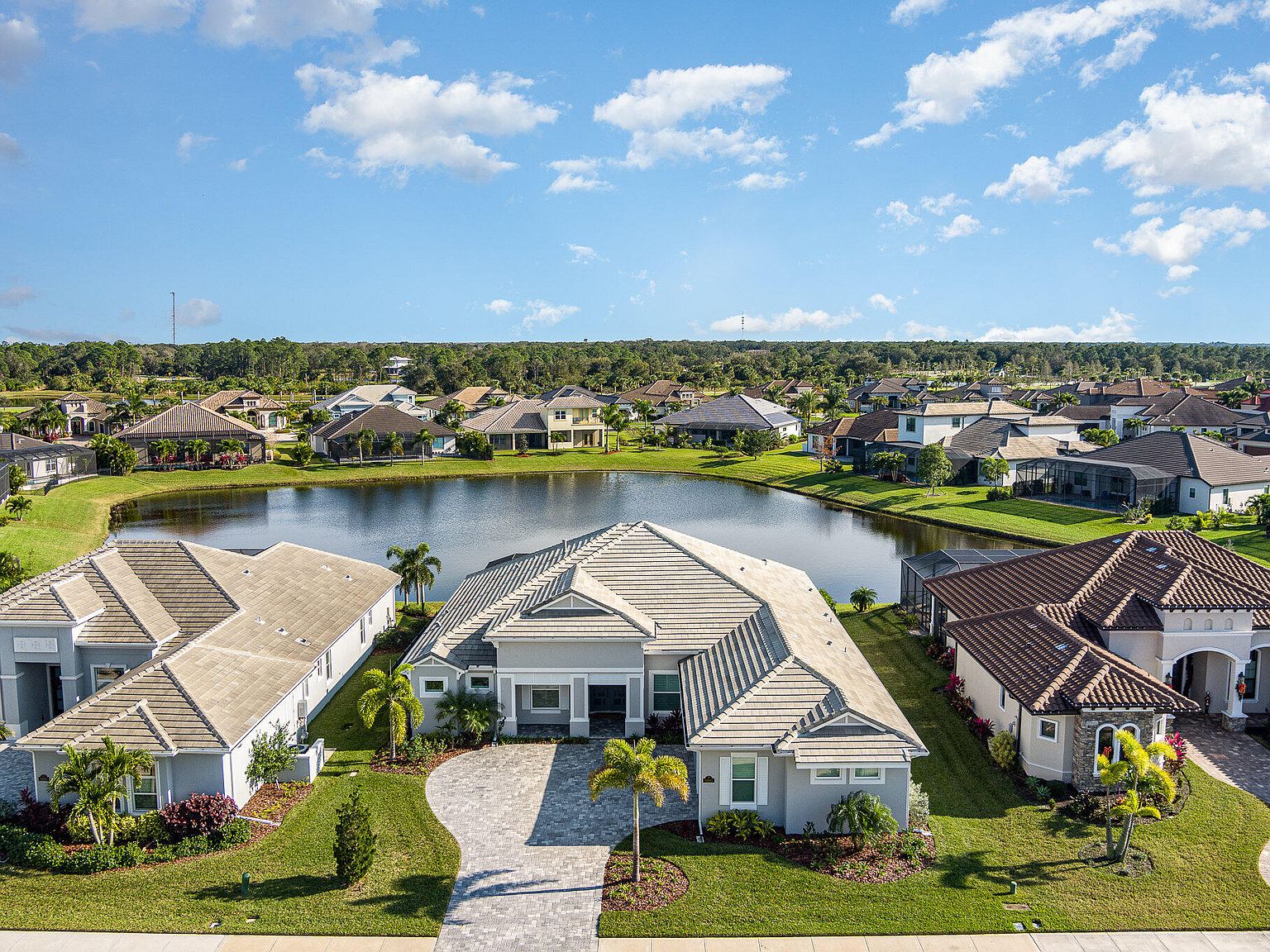 8680 Serrano Cir, Melbourne, FL 32940 Zillow