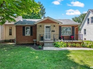 1127 N 1st St, Springfield, IL 62702