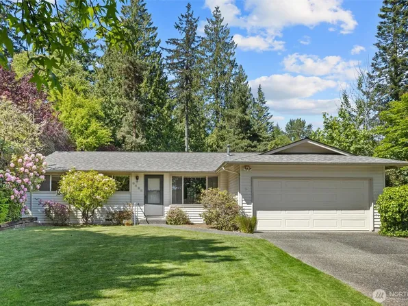 8430 NE 147th Place, Kenmore, WA 98028