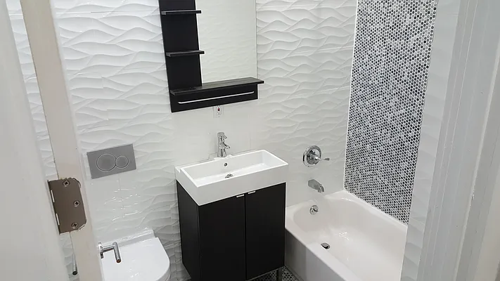 Rented by Blue Point NYC | media 2