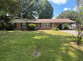151 Sunnyside Dr, Jackson, TN 38301