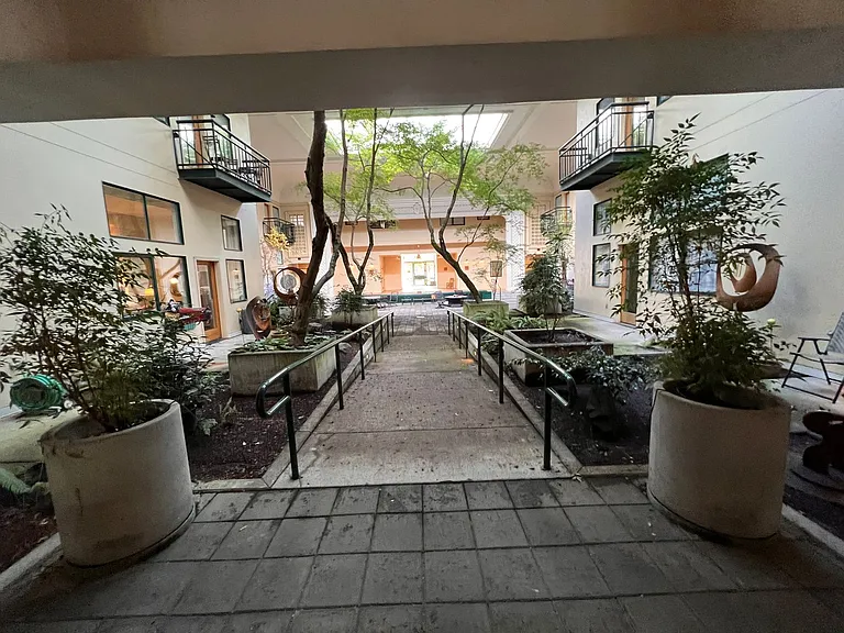 650 W 12th Ave #206 — Photo 3