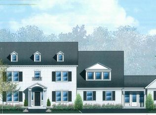 5310 Moorland Ln, Bethesda, MD 20814
