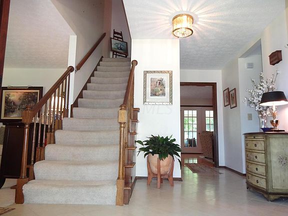 4th image of 1383 Creekside Pl