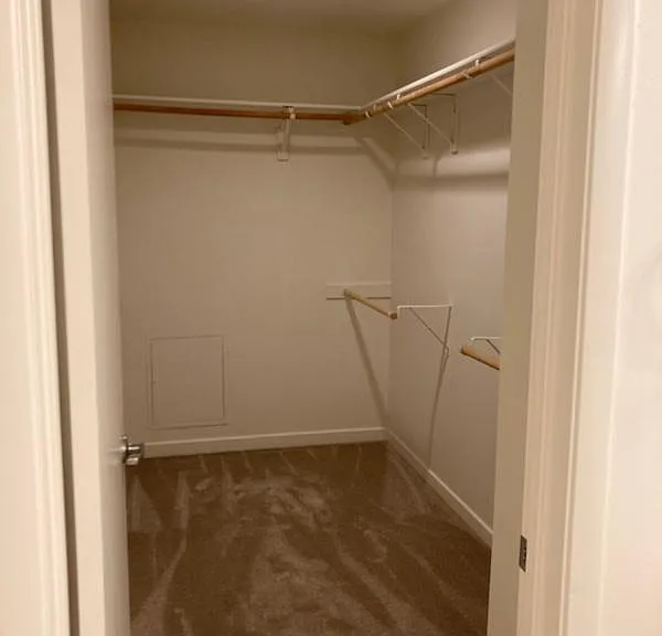 596 Manzana Pl — Photo 34