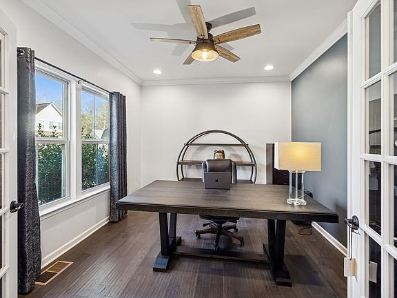 5th image of 6820 Falls Ridge Ln