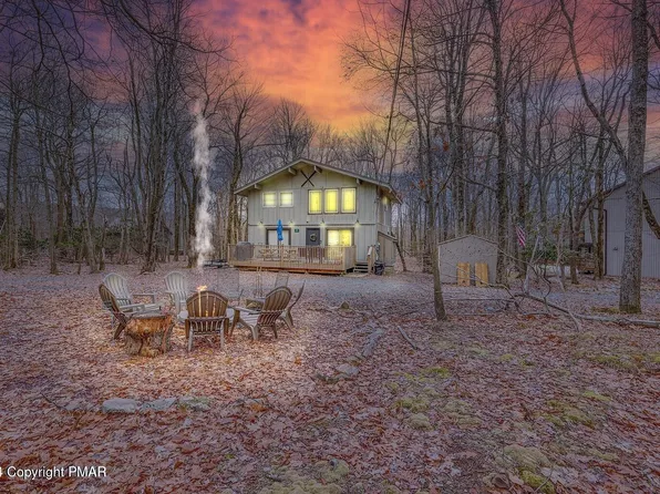 97 Pineknoll Dr, Lake Harmony, PA 18624