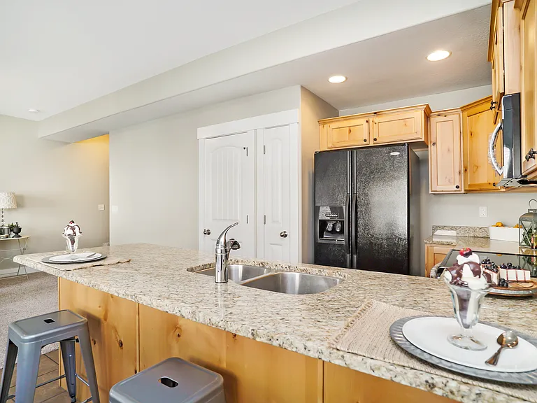 2899 N 1150 W — Photo 5