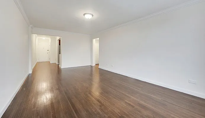 Sold by REMAX Elite | media 10