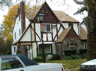 95 Angevine Ave, Hempstead, NY 11550
