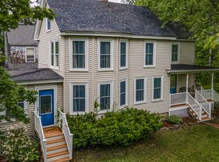 30 Highland Ave, Winthrop, ME 04364