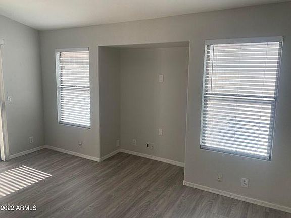 4th image of 9414 W Cinnabar Ave