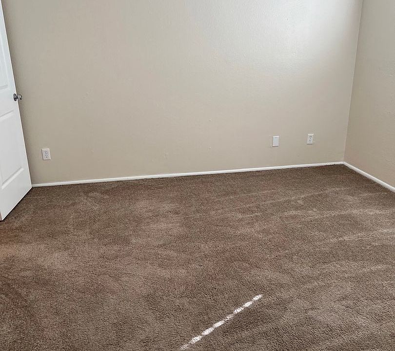 2nd image of 1612 Valley Ave E APT 2