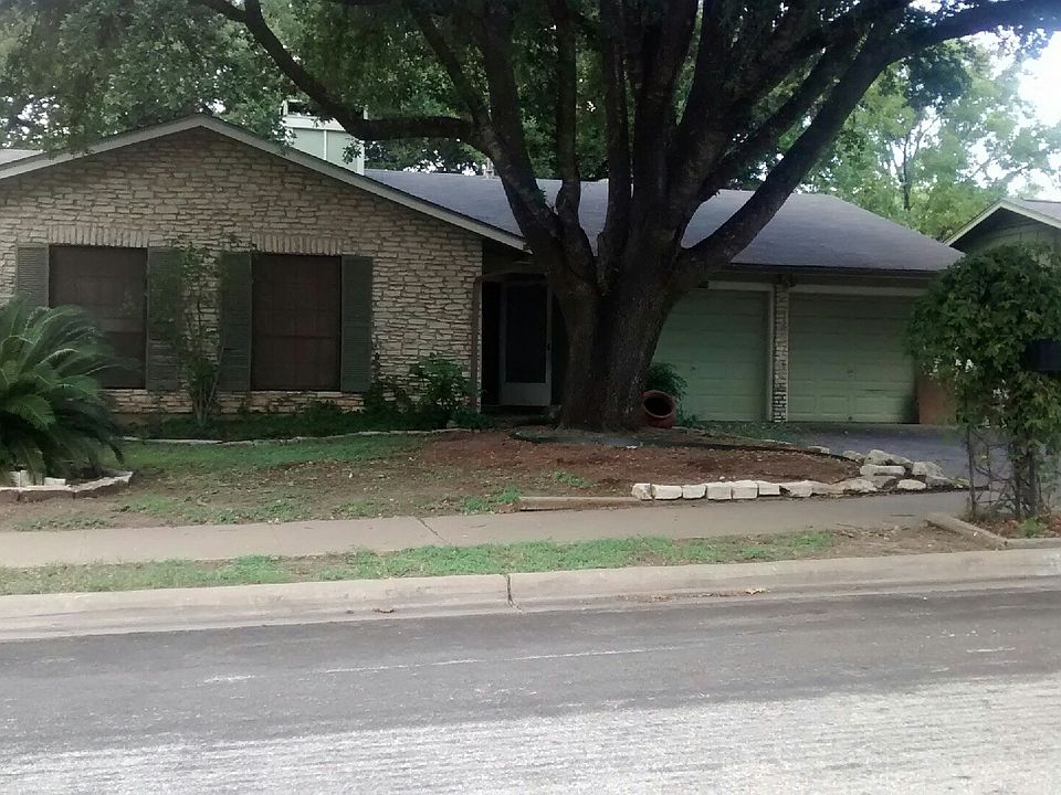 1st image of 10700 Berthound Dr