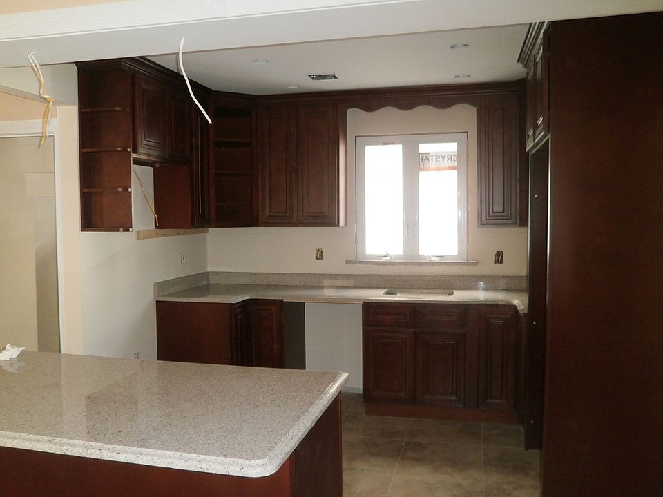 2nd image of 11532 227th St