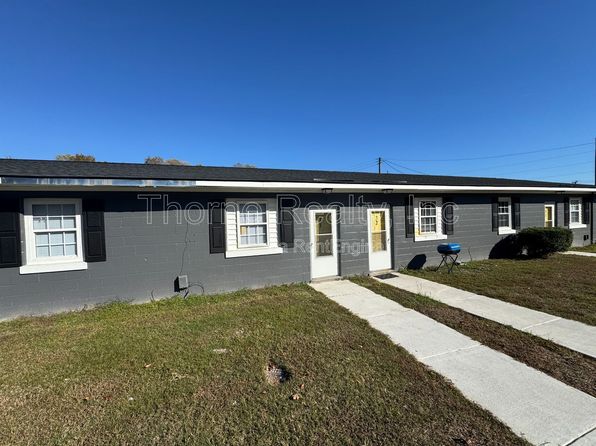 2501 Saint Andrew St #33