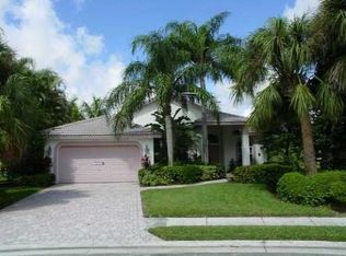 9277 Lakeside Ln, Boynton Beach, FL 33437