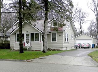 317 Whitcomb St, Kalamazoo, MI