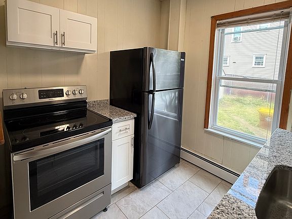 2nd image of 304 Cambridge St #1